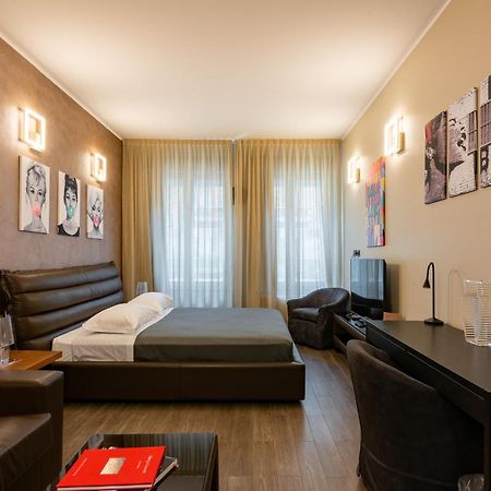 Double L Luxury Suite Милан Экстерьер фото